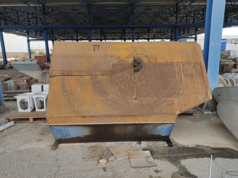 Τσερκαδόρος Σιδήρου Φ8